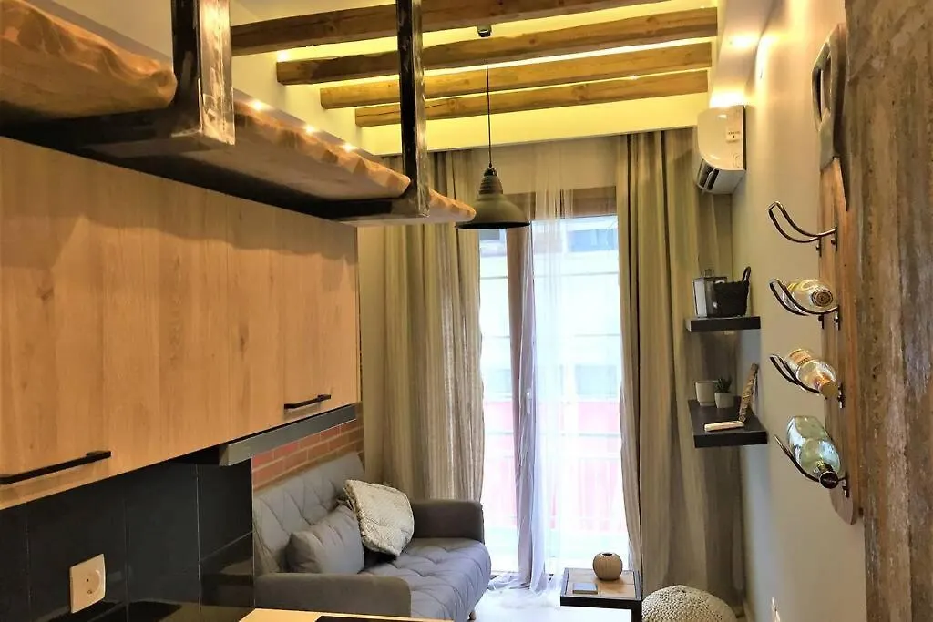 Cosy Industrial Style Little Home Just 5Minutes From Waterfront Thessaloniki